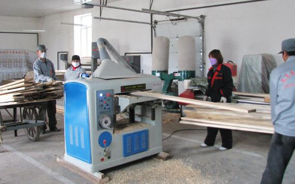 木材加工行業(yè)如何實(shí)現(xiàn)智能制造？